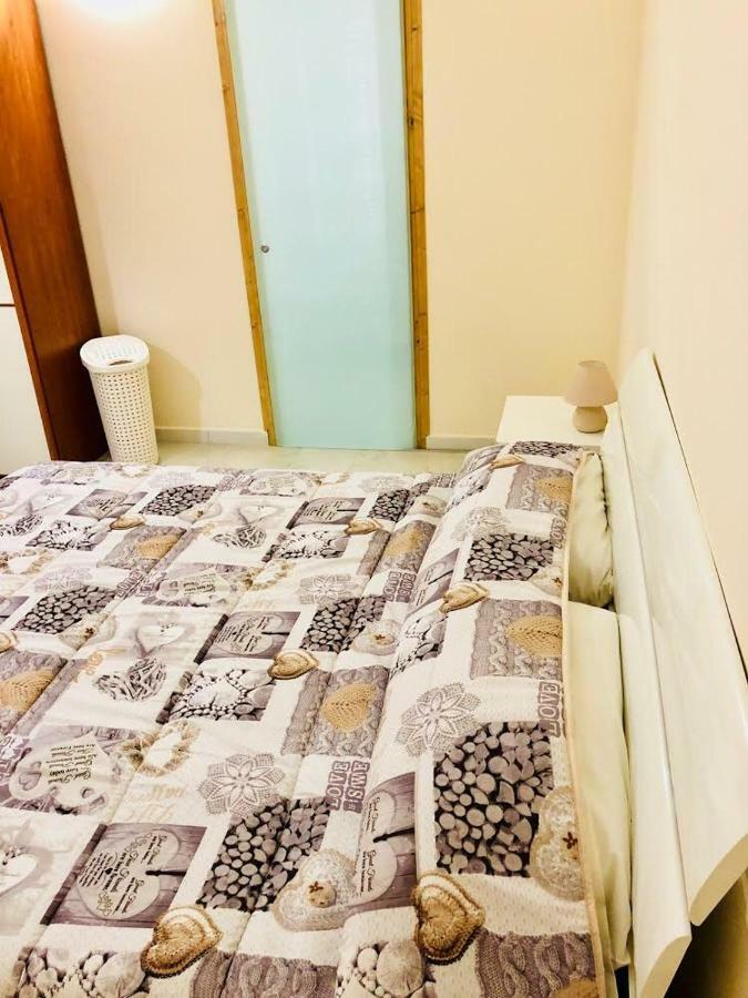 Sogni D'Oro Apartment Bari Luaran gambar