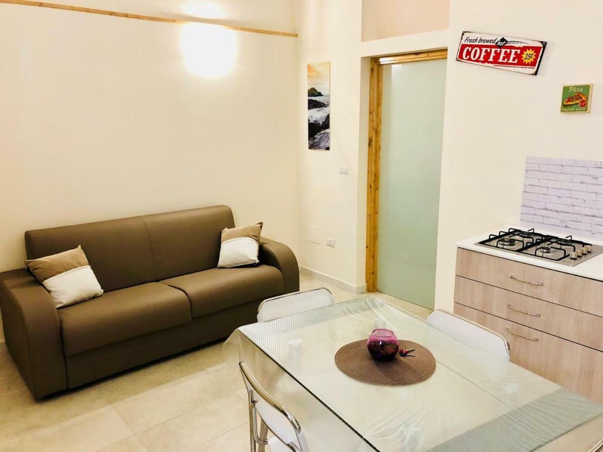 Sogni D'Oro Apartment Bari Luaran gambar