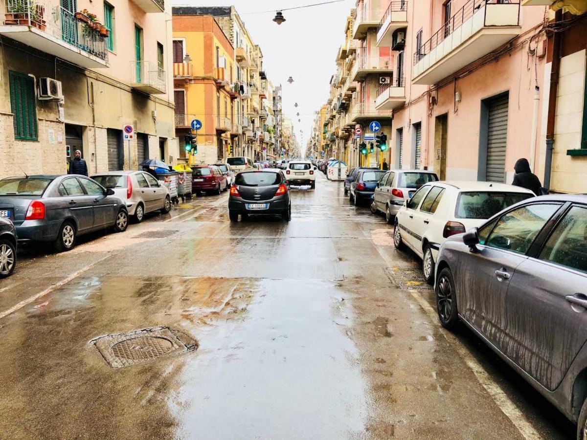 Sogni D'Oro Apartment Bari Luaran gambar
