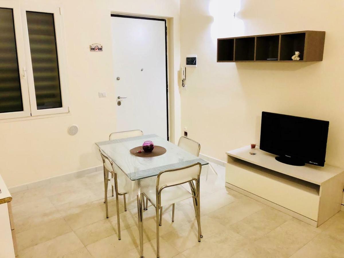 Sogni D'Oro Apartment Bari Luaran gambar